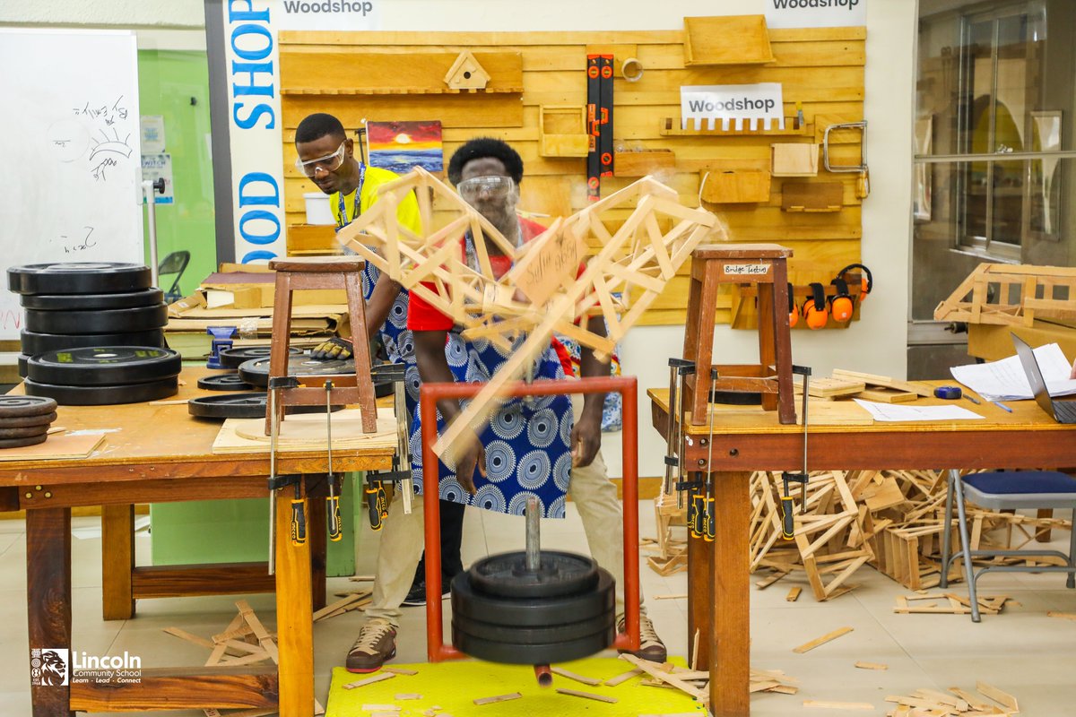 LCSGhana's tweet image. Our Gr 7 Design students at LCS truly excelled yesterday. They put their creativity &amp;amp; engineering skills to the test by designing &amp;amp; building bridges that not only defied gravity but were also intended to support 100x their own weight. 
#BridgeTesting