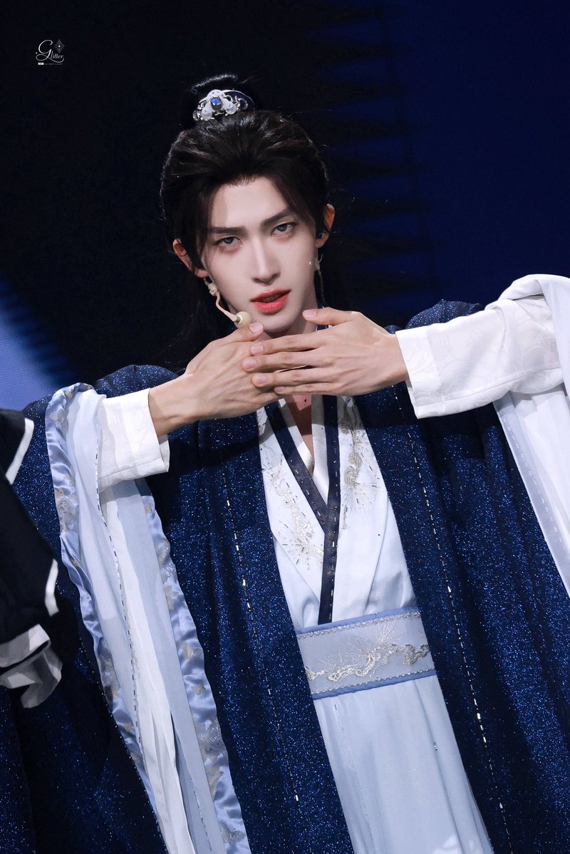 G_Charlie_Liuyu's tweet image. 20251108  臣，恭请陛下殡天！
Cr. Glitter_刘宇0824

#LiuYu #刘宇 #リュウユ
#리우위 #หลิวอวี่ #LưuVũ