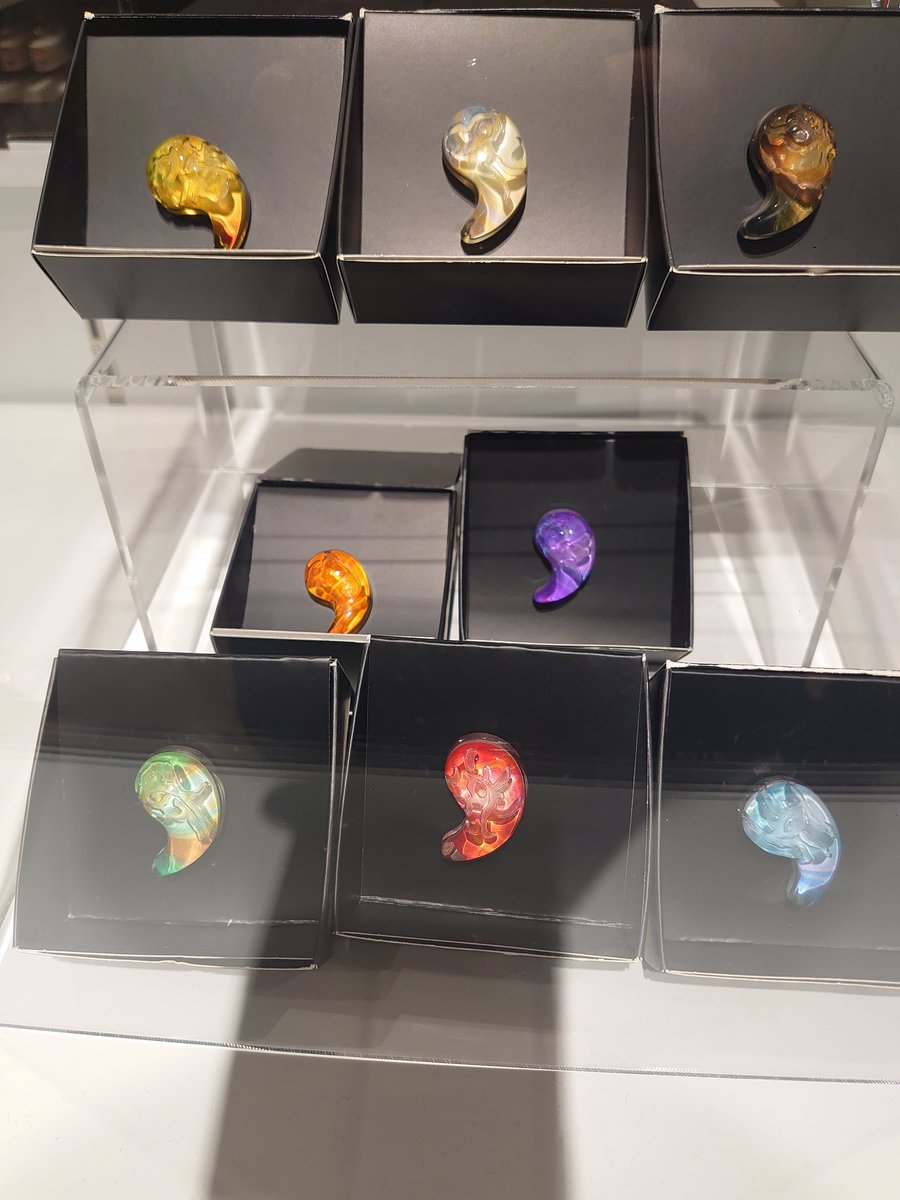 01hmNegip's tweet image. ニンテンドーfukuoka行ってきた