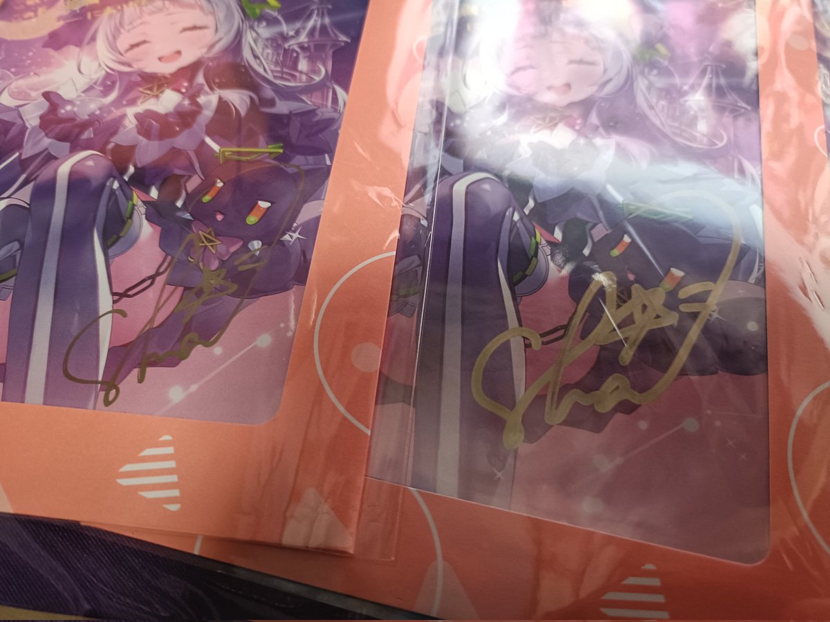 シオンちゃんのラストグッズ届いたよ！ 大切に使わせてもらうね 直筆