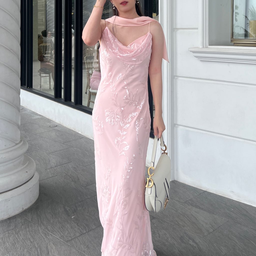 alonepord's tweet image. ช่วงสิ้นปี wedding season กำลังจะมา แปะตัวที่ใส่แล้วชอบ ดูสุภาพลูกคุณ ไม่โป๊ ไม่รัดพุง คัตติ้งดีผ้าดีให้คั้บ (มีอีกในโพสต์) ใส่จริงแบบโนสปอนทุกตัว🌟