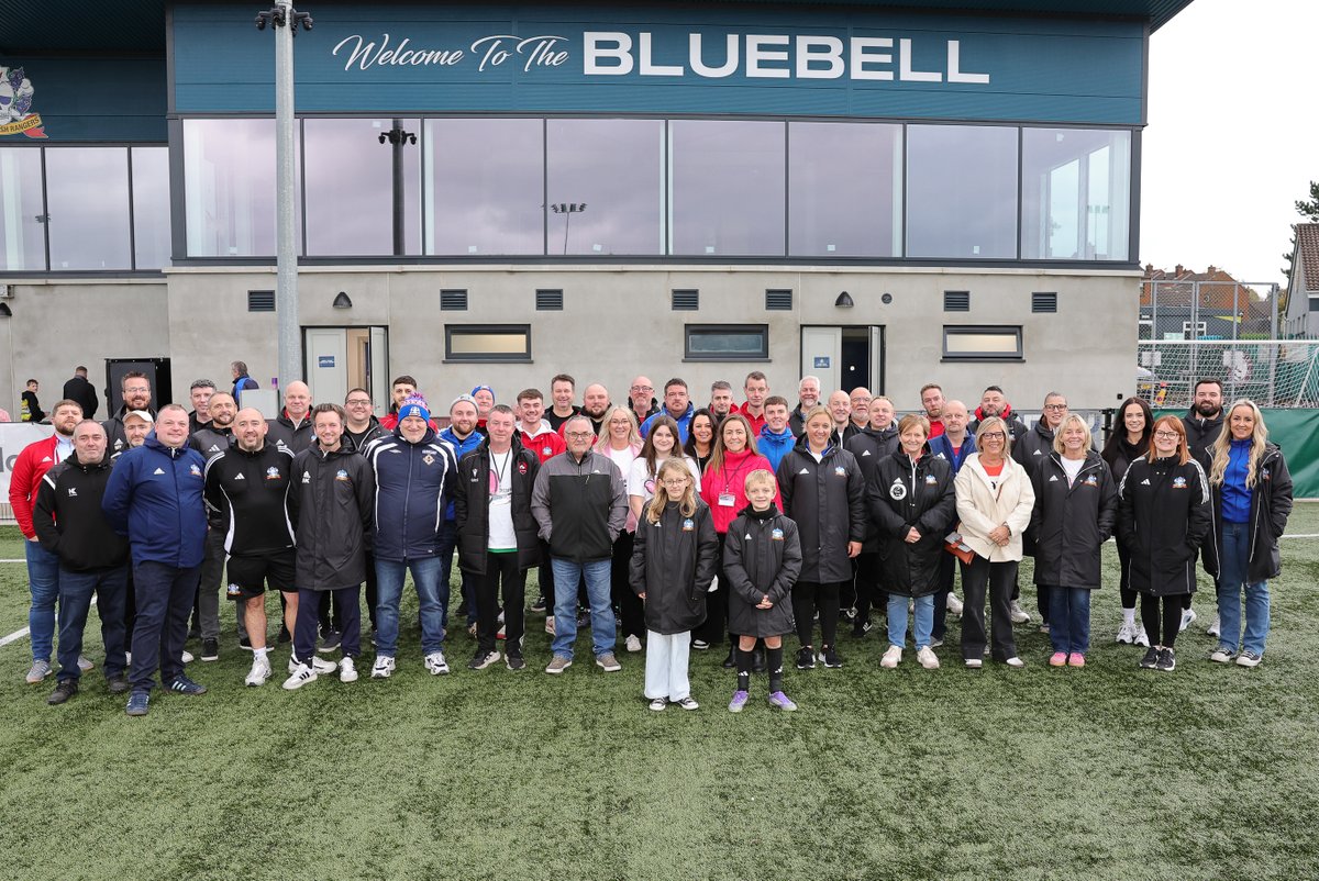 lisburnccc's tweet image. 🎉 Congratulations to Ballymacash Sports Academy and Live Life Wellbeing Centre! 🎉

We’re delighted that both organisations have been awarded The King’s Award for Voluntary Service 2025, which is the highest honour for volunteer groups in the UK.

This award recognises the…