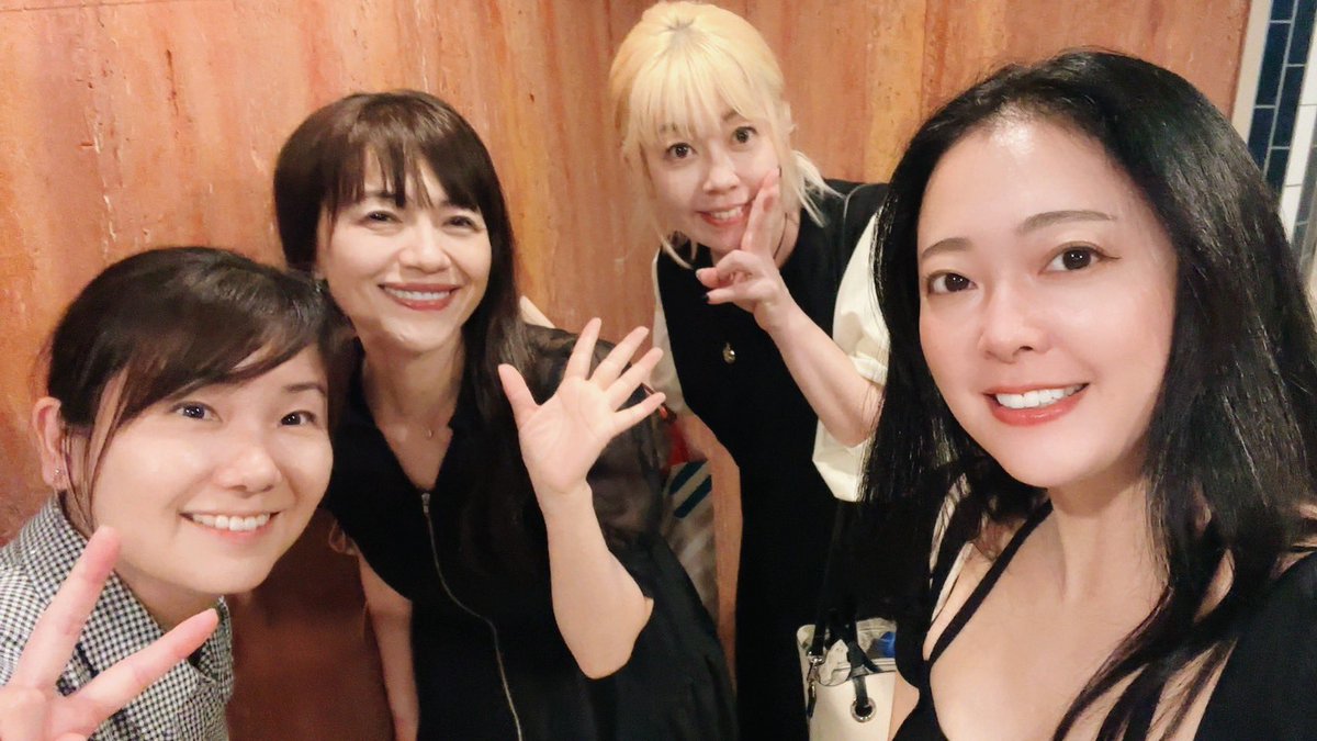 yaedon's tweet photo. 街中がイルミネーションでキラキラ
してきましたね✨

🎫お申込みお早めに🔔
https://t.co/imF5DbpXHz

🎄Teuchi Christmas Live at Tokyo Tower
12月7日（日）
第1部 16時開演
第2部 19時開演

🗼東京タワーメインデッキClub333

全席着席 6500円（税込）
※別途展望台へのチケット
1500円が必要です https://t.co/XnQRR35VFC