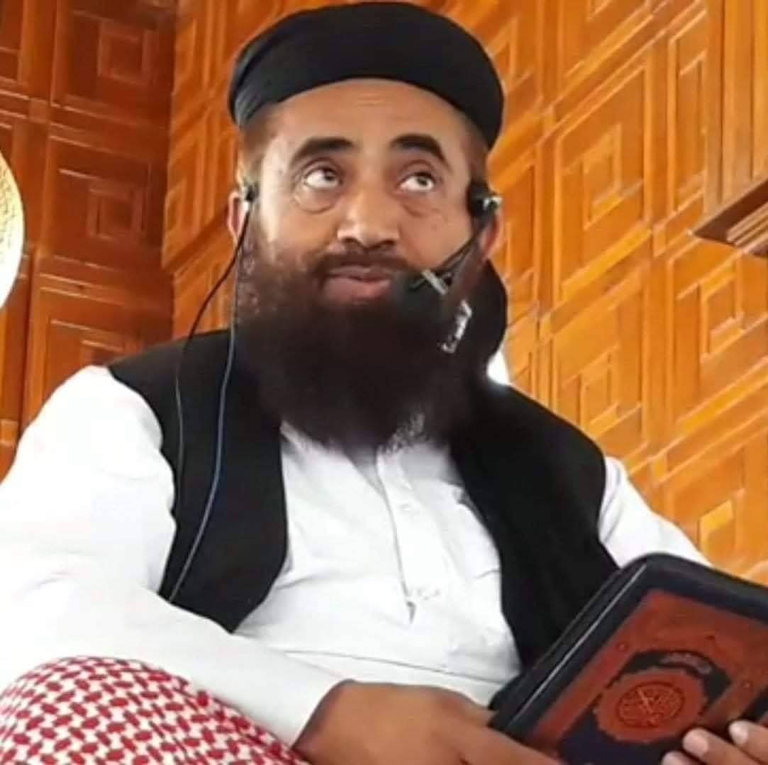 پاکستان کے معروف دینی عالم مولانا منظور مینگل کو پاکستان کی آئی ایس آئی نے گرفتار کرکے نامعلوم مقام پر منتقل کر دیا ہے