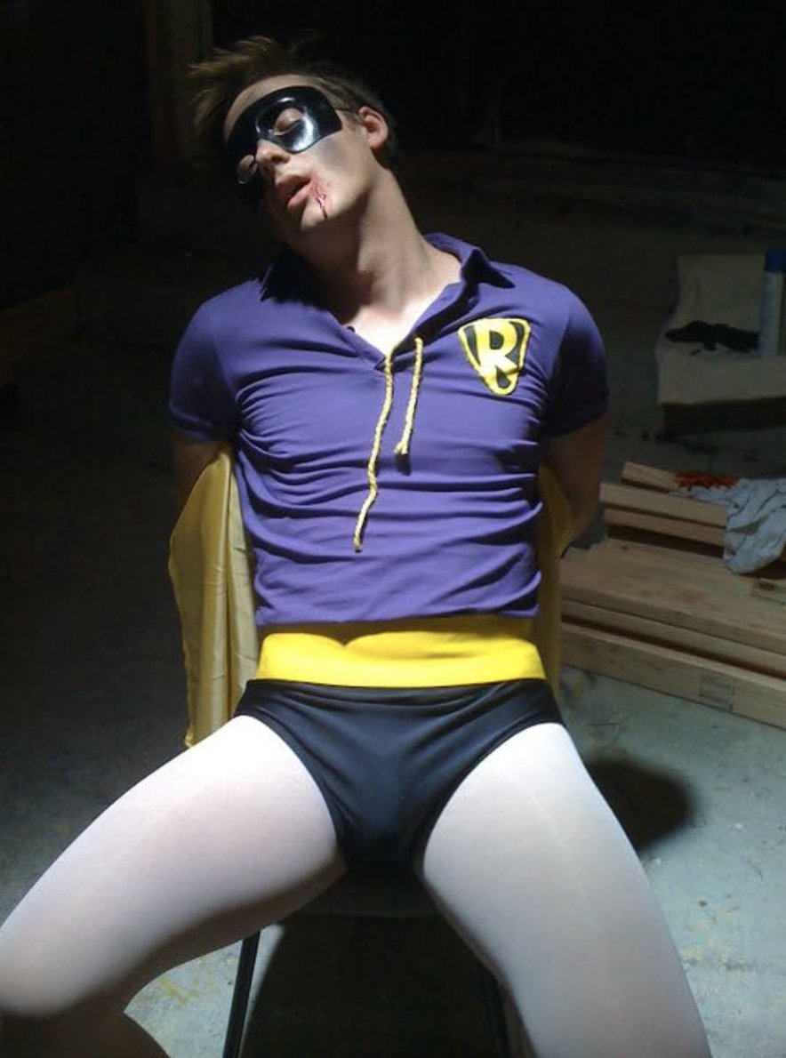 protagonistdemise tweet media