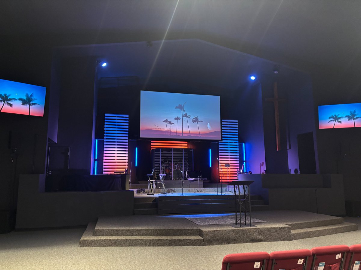 churchstages's tweet image. A summer stage that glows for His glory 🌟
From color fades to creative lighting and digital palms, we took what we had and built upward—literally. Grateful for the happy accidents that made this even better. 🙌
#StageDesign #WorshipSpaces #NeonSummer

churchstagedesignideas.com/neon-stacks/