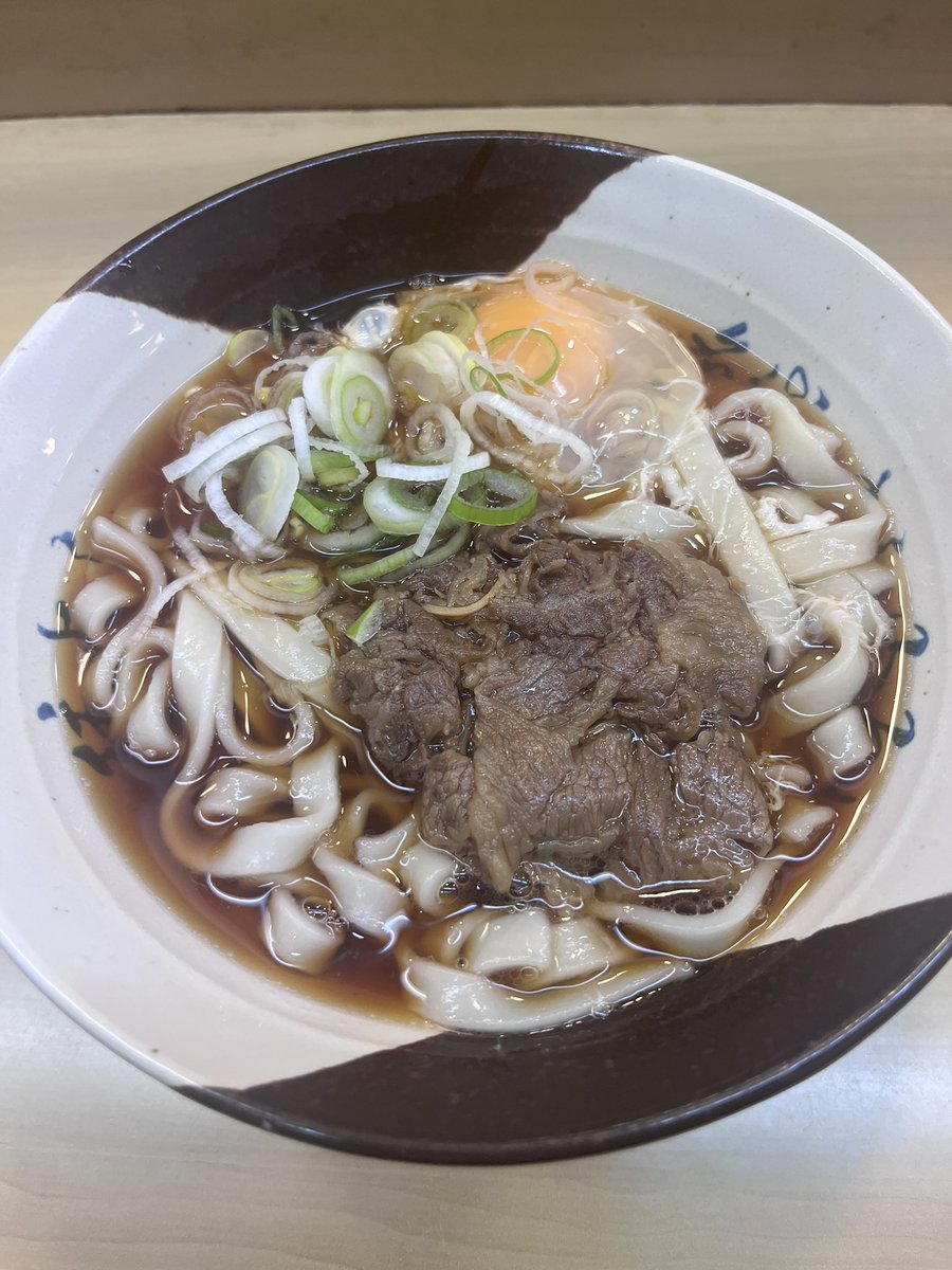 新幹線の前に晩御飯。