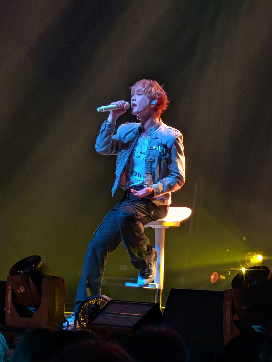 Becky Taylor tweet media