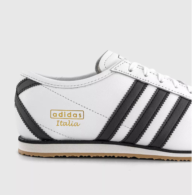 hisknibster's tweet image. Released back in June, the  Adidas Italia 70s trainers are currently in the sale with quite a significant discount. Especially if you go for the white and black version. bit.ly/48fAsZ2