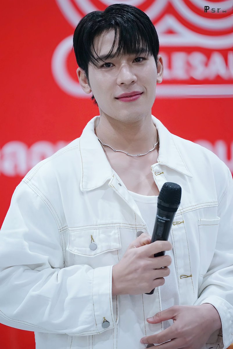 OhSaraaa's tweet photo. คนที่หล่อที่สุดใน GO WHOLESALE ระยองวันนี้
ฮรืออออ พิเพิร์ลค้าบบบ ขอบคุณน้า 🥹🥰

GO WHOLESALE WITH PEARLPEAK

#GoWholesaleXPearlPeak
#Pearlpooo #เพิร์ลศัจกร https://t.co/Nvr3zGXgYx