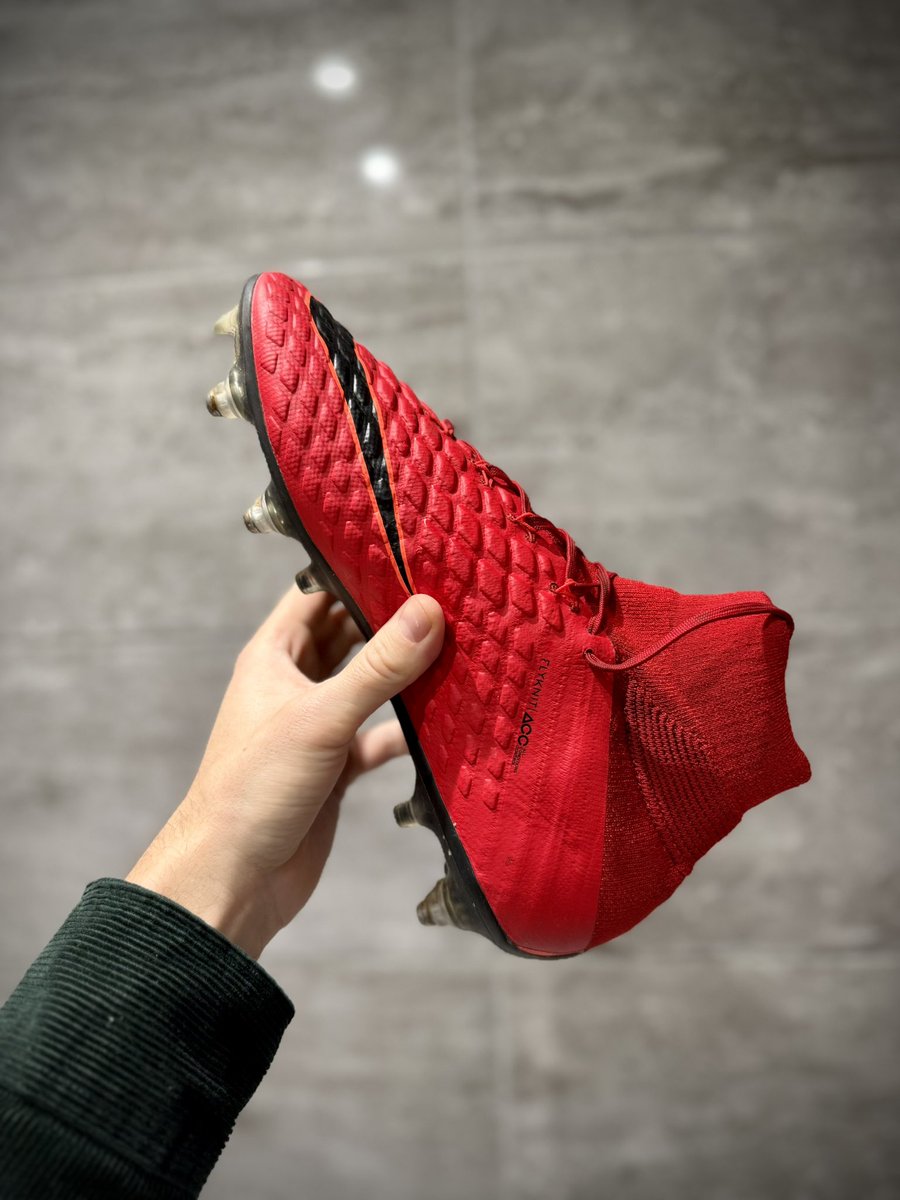 RTaylorMadeBoot's tweet image. Nike Hypervenom Phantom III

Firepack 🔥

UK 9 - SG ANTI CLOG

£150 plus postage