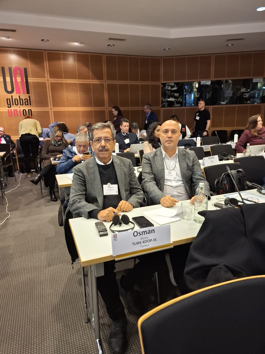 Sendikamız Koop-İş, UNI Global Union’ın 2025 “Breaking Through” (Atılım) Ödülünü Almaya Hak Kazandı
Sendikamız Koop-İş, uluslararası sendikal hareketin en saygın ödüllerinden biri olan UNI Global Union 2025 Breaking Through (Atılım) Ödülüne layık görüldü. Ödül, 12 Kasım 2025
