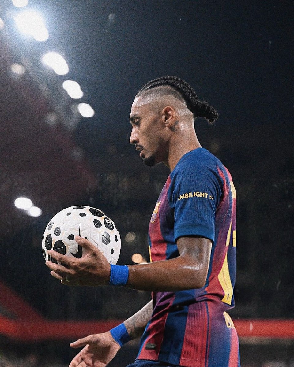 _PointDePenalty's tweet photo. Le maillot domicile du Barca en gamme PRO passe à -50% avec flocage Lamine Yamal dispo que demander de plus ?? 

Lien https://t.co/93WtjM5sHA https://t.co/NEA8OmAUCY