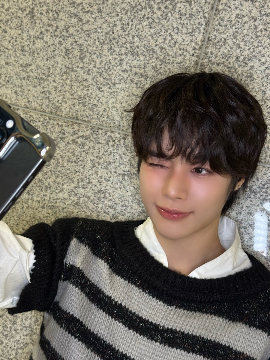 TPST_twt's tweet image. [#한빈] 흠~ ❣️ 멋진 하루 보내고 있으려나?