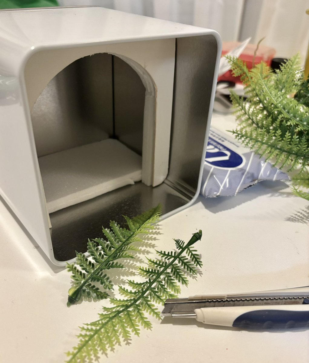 _NUM_00's tweet image. 基礎2終わったからミニチュア作る🎶