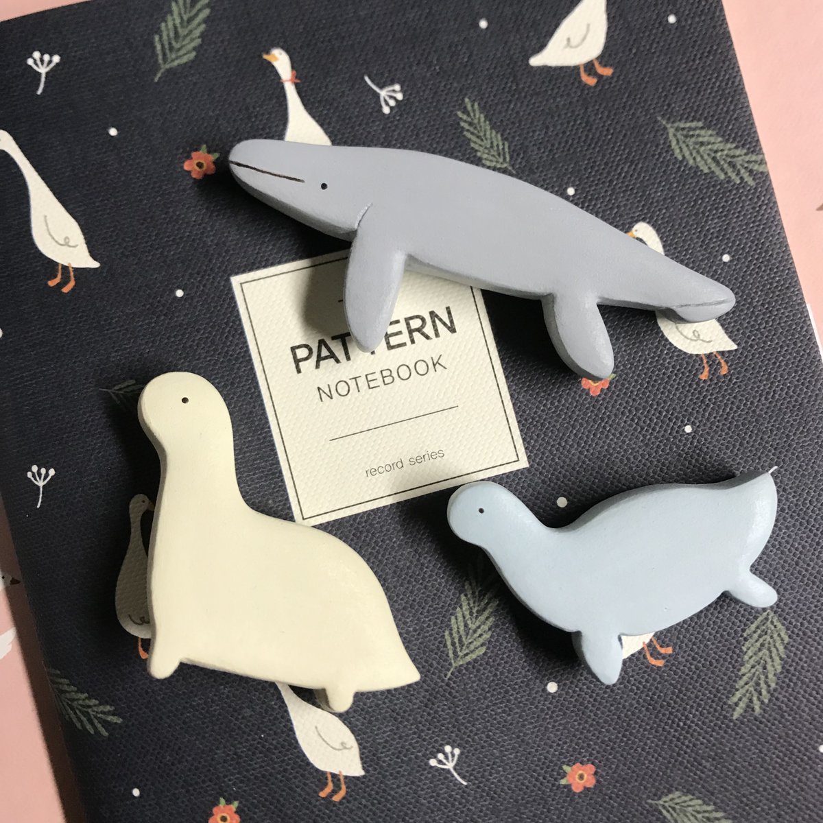 titinkiki1's tweet image. 마그넷 통판 폼 오픈했습니다!
오늘부터 일주일간(~11/21) 선입금을 진행합니다
해당 트윗 알티해주시면 두분 추첨하여 원하시는 마그넷(샘플 중 선택) 두개씩 보내드립니다!!
witchform.com/deposit_form.p…