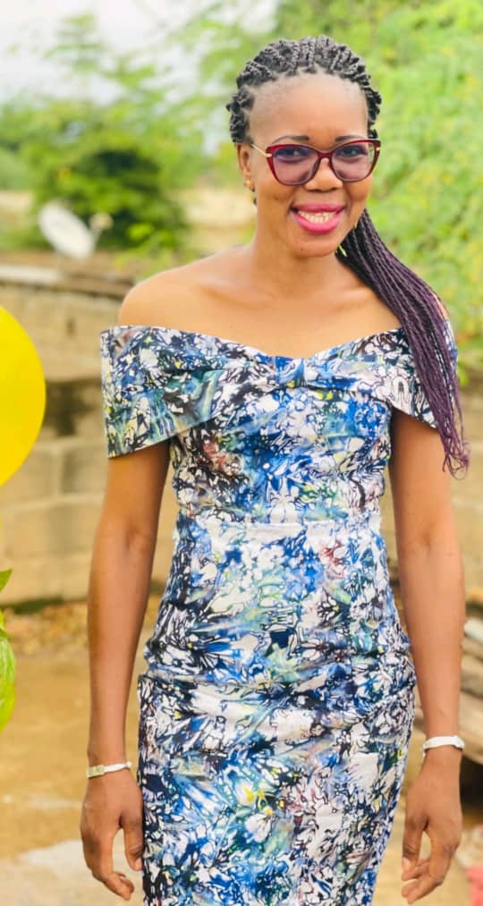 Ton sourire est une victoire 

Même les jours gris, ton sourire est un soleil.
Il ne nie pas la difficulté, il montre simplement ta force.

Chaque fois que tu souris, tu te rappelles que rien n’a le pouvoir d’éteindre ton âme😍.

#leadershipfeminin 
#audaceféminine