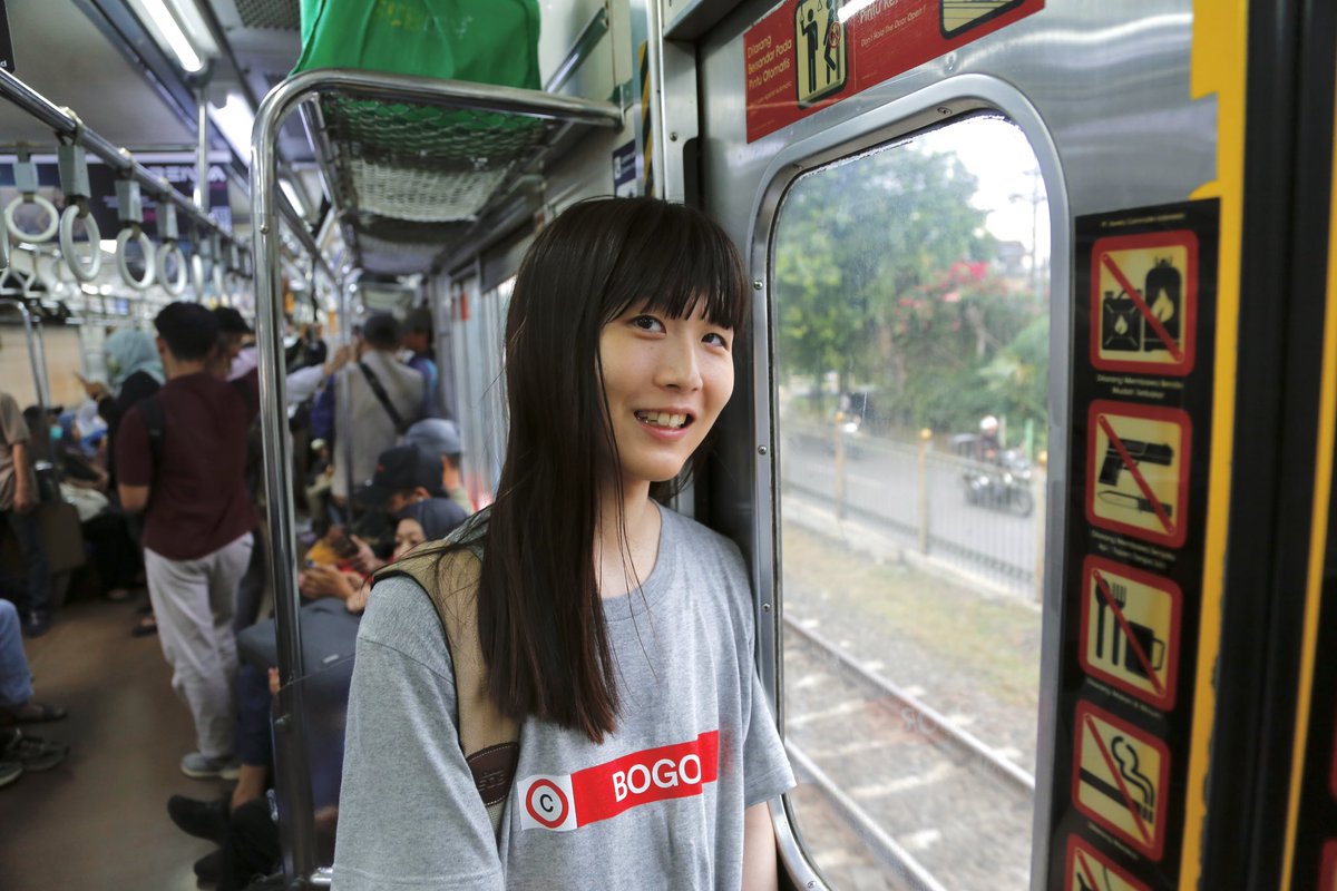 915rinrin's tweet photo. ジャカルタ鉄道旅。 https://t.co/mH4FGVlrz6
