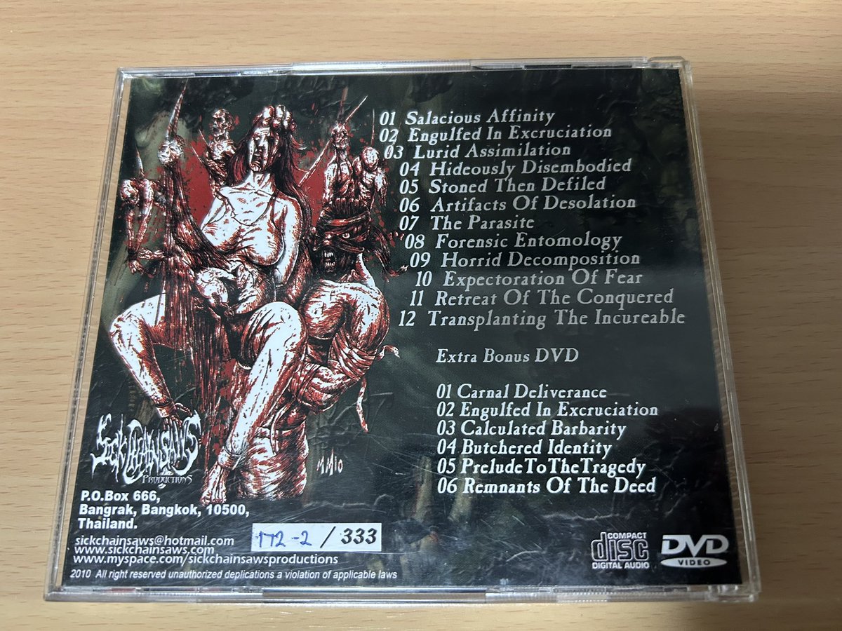 kbp1121's tweet image. メルカリで格安で購入したんやけど、まさかのハンドナンバリング入り333枚限定のでした。昔のLIVE映像ヤバい。
#defeatedsanity