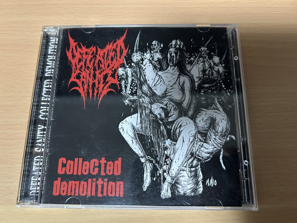 kbp1121's tweet image. メルカリで格安で購入したんやけど、まさかのハンドナンバリング入り333枚限定のでした。昔のLIVE映像ヤバい。
#defeatedsanity