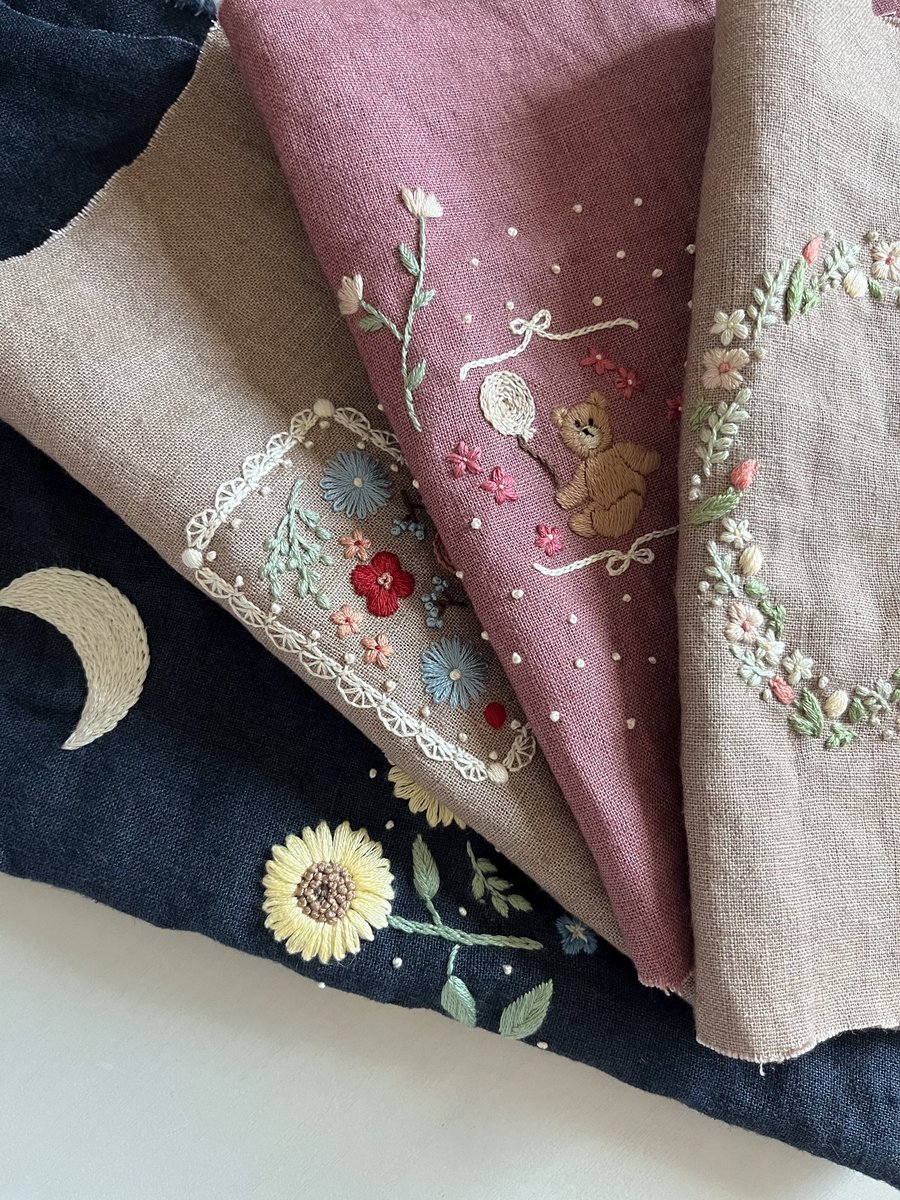 twill_s_32's tweet photo. オーダー品のための刺繍布いろいろ
🪡🧸🌙🌷🪡 https://t.co/F47XsuHQsg