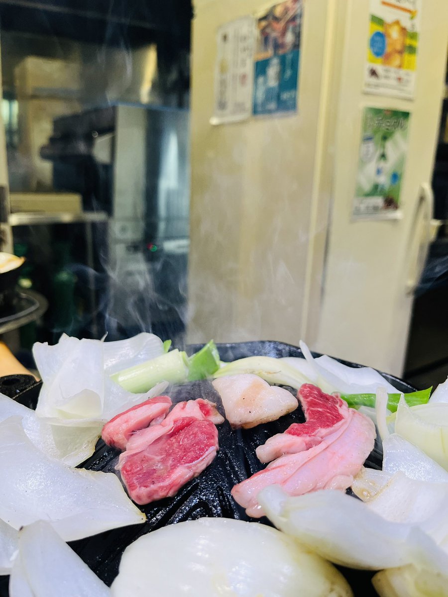 昨夜ハナタレナックスでジンギスカンやってたからすっかり口の中が