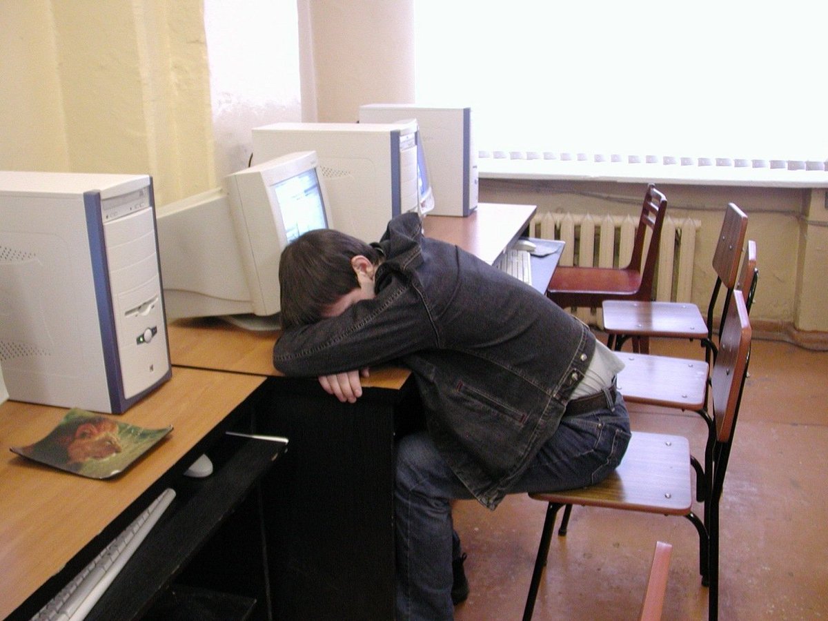 Old Screen tweet media