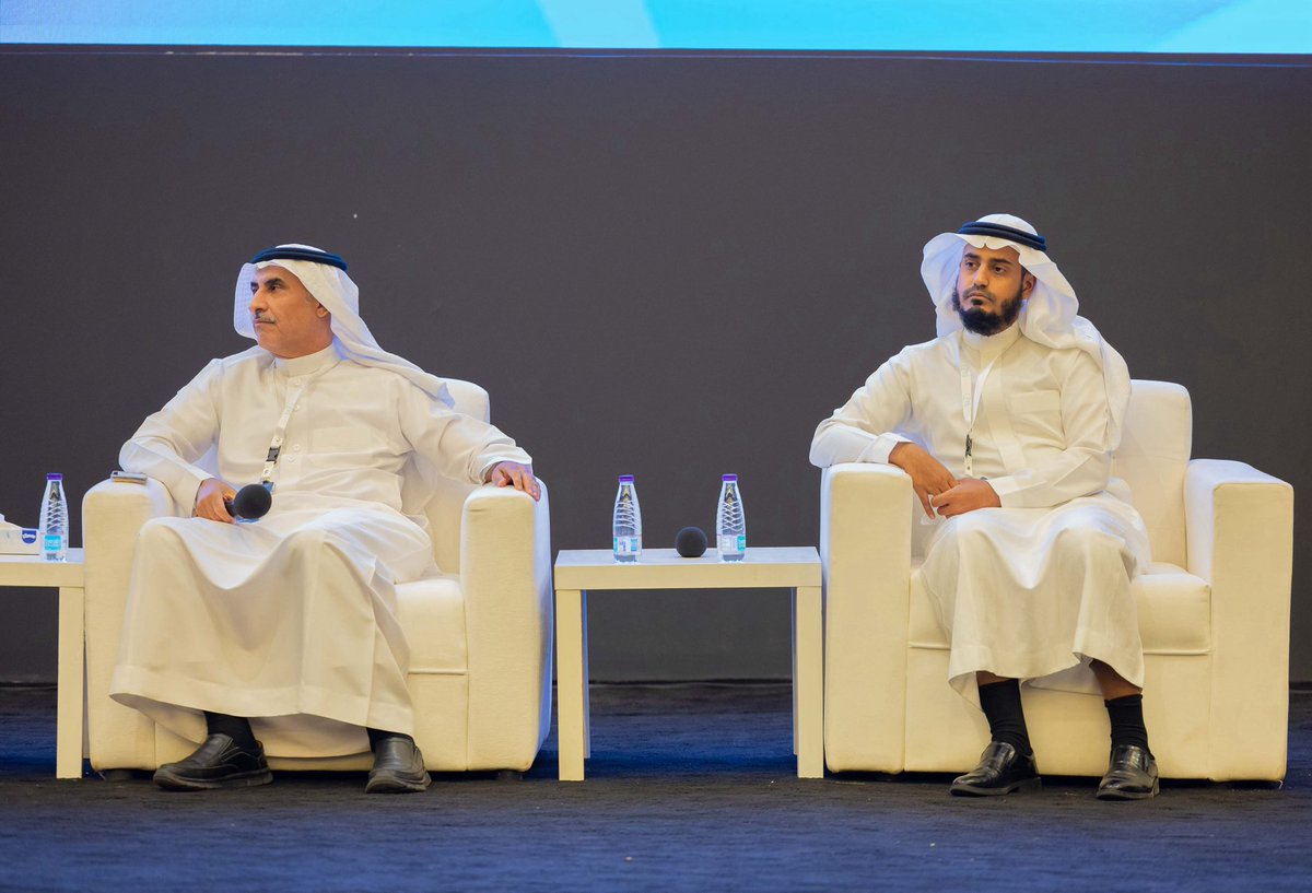 اختتمت فعاليات المؤتمر بمحاضرة قدمها الدكتور سليمان المزم حول "فيروس الإنتيروفيروس عند حديثي الولادة"
ختامٌ علميّ يذكّر بأن صحة الأطفال مسؤولية تبدأ بالوقاية والوعي
#مؤتمر_القصيم_الدولي_للأطفال_وحديثي_الولادة