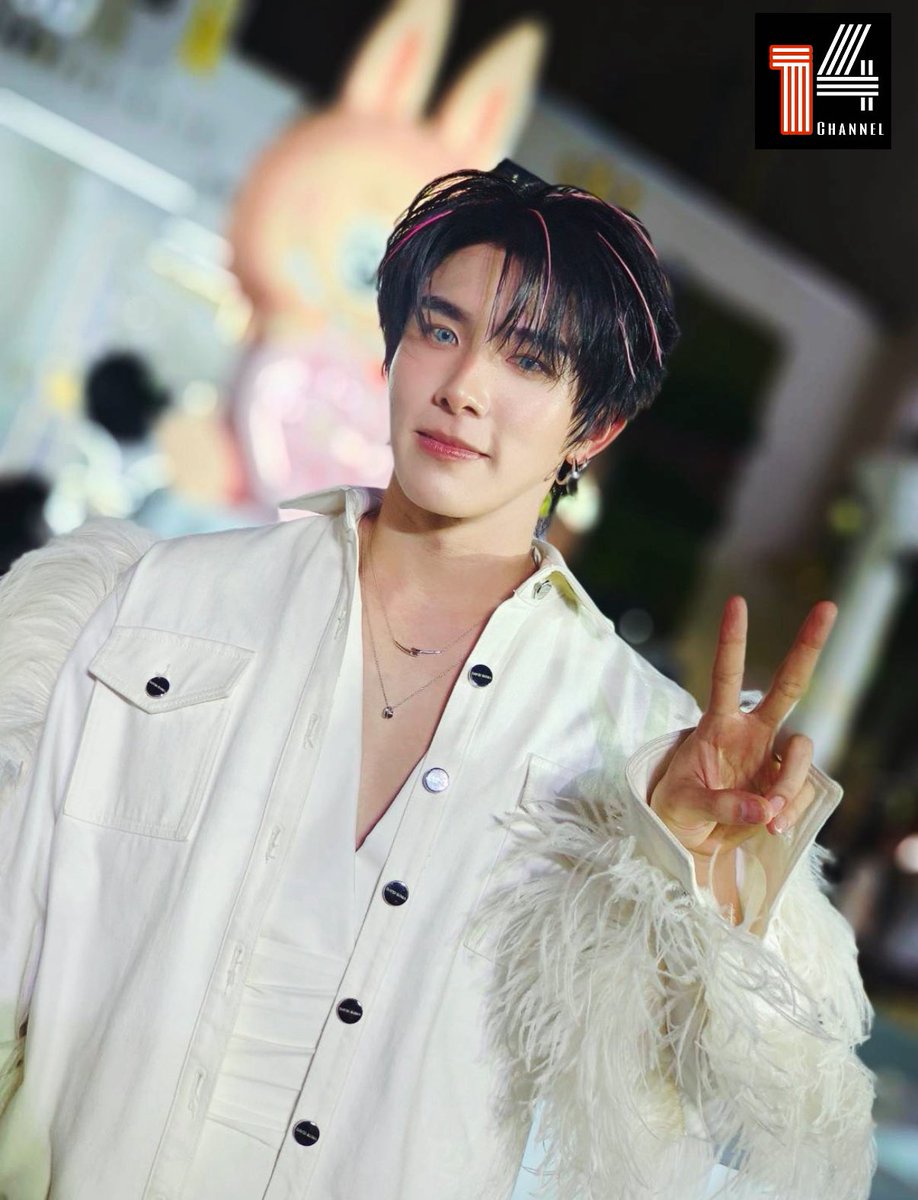 “บูม รวีวิชญ์” ร่วมงานเปิดตัว “POP LAND EXCLUSIVE FESTIVE EVENT IN THAILAND”

BXXM Finding MOKOKO

#BOOMxPOPLANDEXCLUSIVEFESTIVEEVENT #BXXMRVW #POPLANDEXCLUSIVEFESTIVE
#POPMART #POPMARTTH #FINDINGMOKOKO