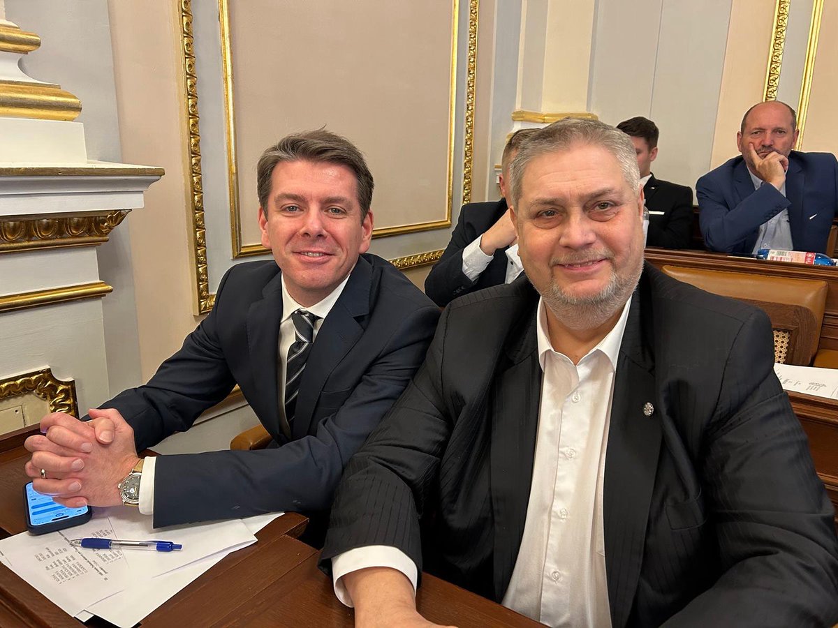 LiborHoppe's tweet image. Gratuluji @Jan_Skopecek ke zvolení do funkce místopředsedy @snemovna .

Přeji hodně trpělivosti a úspěchů ve staronové roli.😉