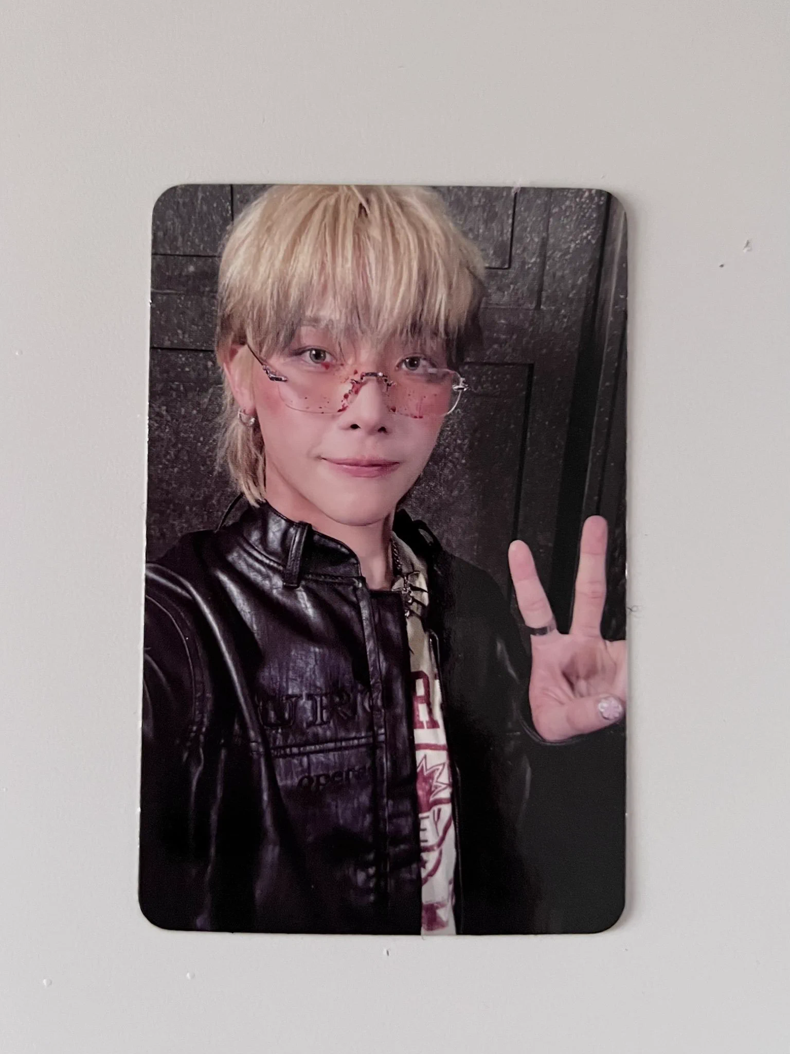 R 🐺 ♡ ⋆* on X: 