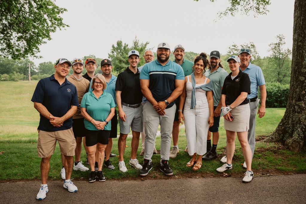 97HeywardHouse's tweet photo. ✨ It's #NationalPhilanthropyDay + we couldn't be more grateful for those who make our mission possible!
✨With causes like #CraigsCloset #SuitingUpforSuccess the #LiteracyProject #PittsburghisStrongerThanCancer + many more, our philanthropy reaches hundreds of local families! https://t.co/baXKA8X04S