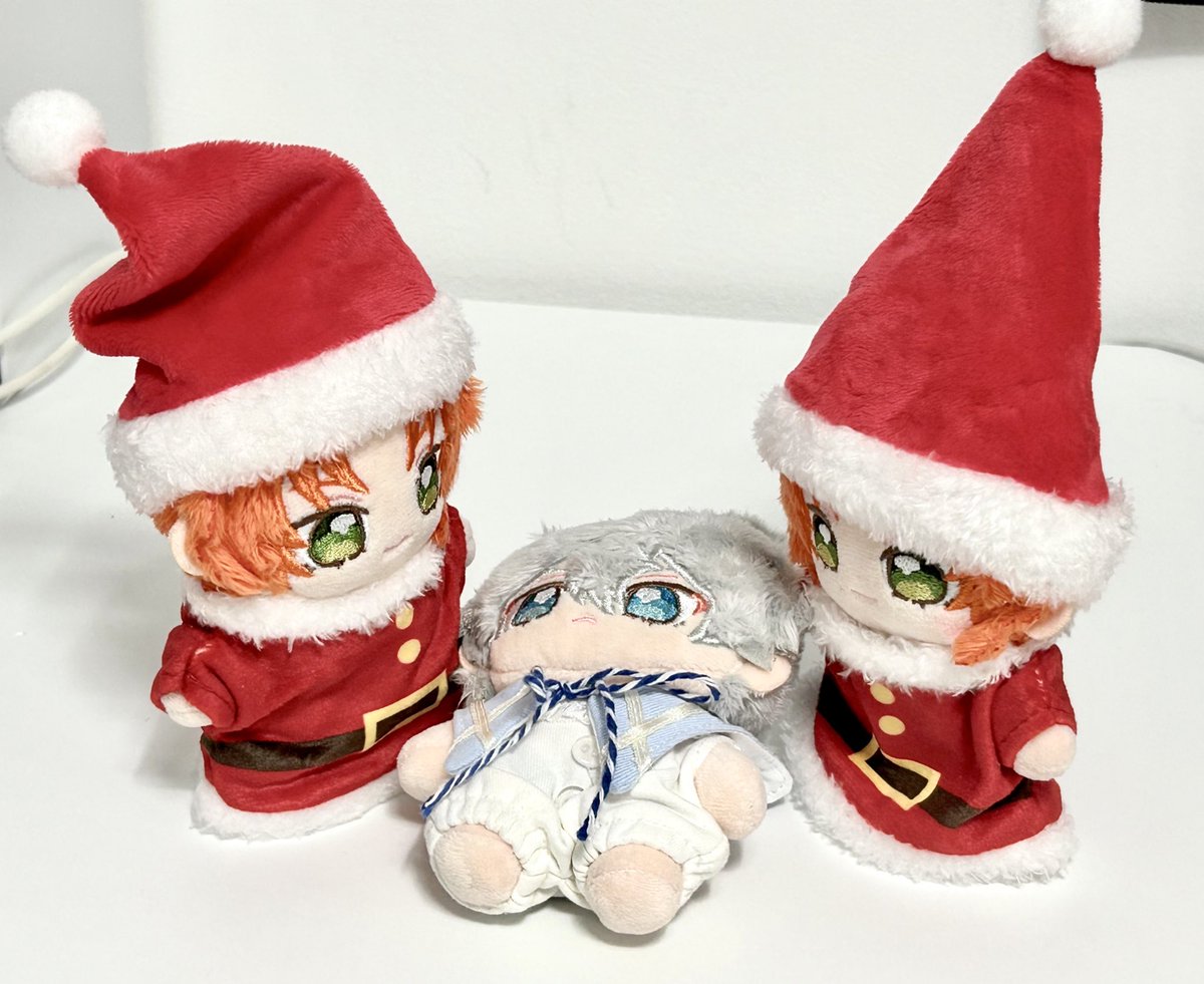 .             (  세낫  )                                (  세나?  )
                    v                                           v
( 메리크리스마스! )                    ( 세나가 루돌프야? )
        v                          \ 하? /                       v