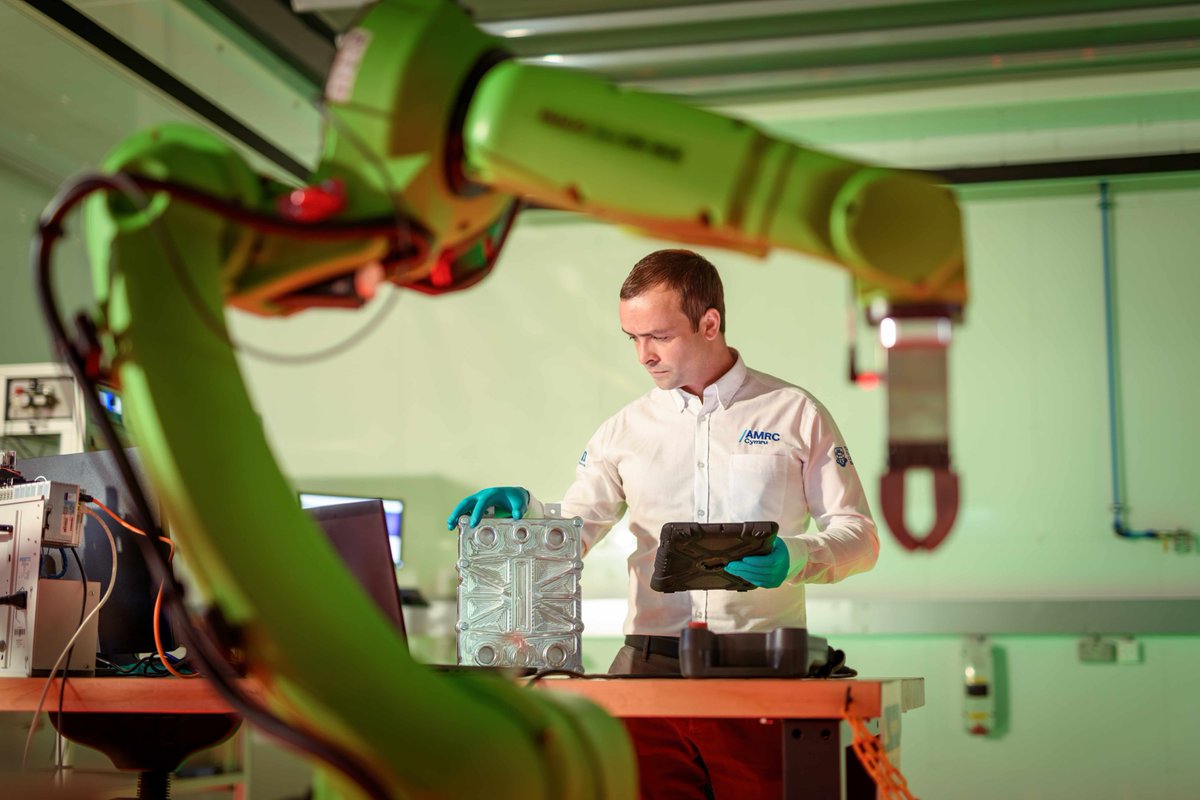 Advanced Manufacturing Research Centre tweet media