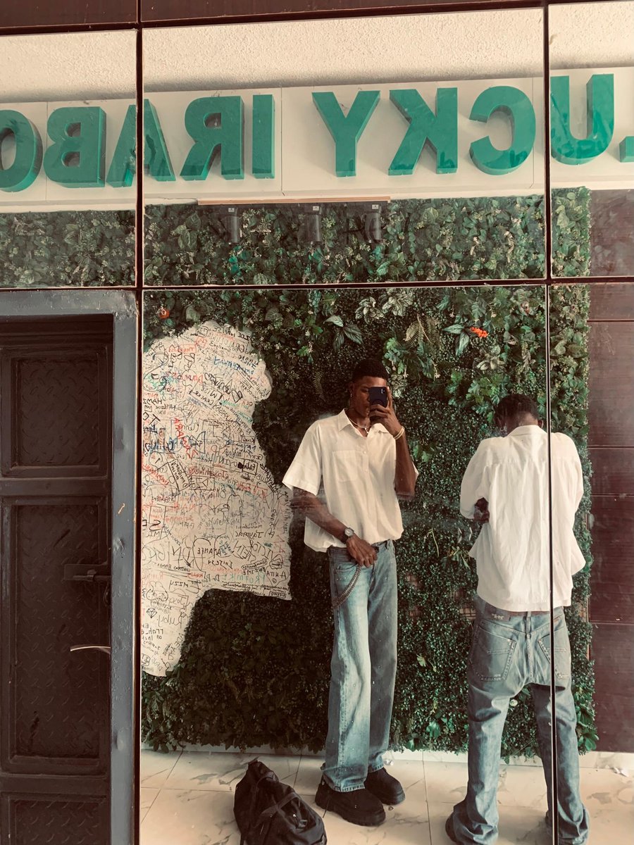 he_is_emmy 🦇 tweet media