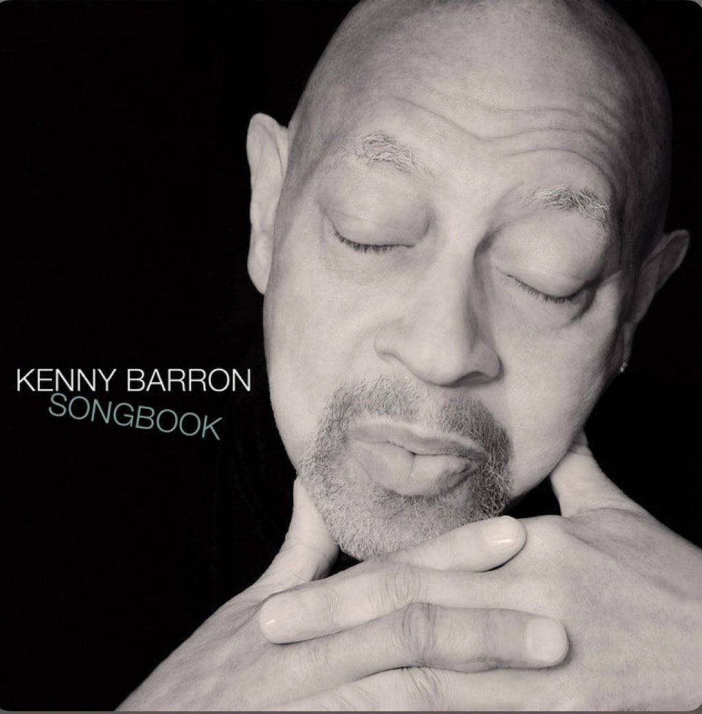 しごおわ➰👋😌🍂

おつきろ🚃💨

復路Music♬
Songbook (2025)

Kenny Barron 🎹