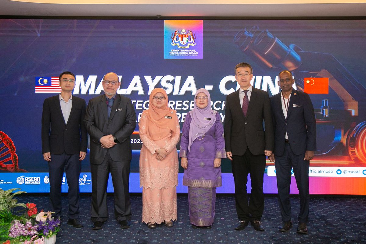 𝐌𝐀𝐉𝐋𝐈𝐒 𝐏𝐄𝐍𝐘𝐄𝐑𝐀𝐇𝐀𝐍 𝐒𝐔𝐑𝐀𝐓 𝐓𝐀𝐖𝐀𝐑𝐀𝐍 𝐏𝐑𝐎𝐉𝐄𝐊 𝐊𝐄𝐑𝐉𝐀𝐒𝐀𝐌𝐀 𝐏𝐄𝐍𝐘𝐄𝐋𝐈𝐃𝐈𝐊𝐀𝐍 𝐌𝐀𝐋𝐀𝐘𝐒𝐈𝐀-𝐂𝐇𝐈𝐍𝐀 𝟐𝟎𝟐𝟓

facebook.com/share/p/1GjP5Y…