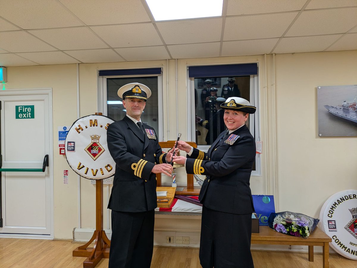 Thank you to Cdr Johnson for her leadership, wisdom and experience as she lead <a href="/HMSVIVID/">HMS Vivid</a> these past 2 years. We wish you all the luck in the world. Welcome to Cdr Crossey! 

#Thanks <a href="/RNReserve/">Royal Naval Reserve</a>