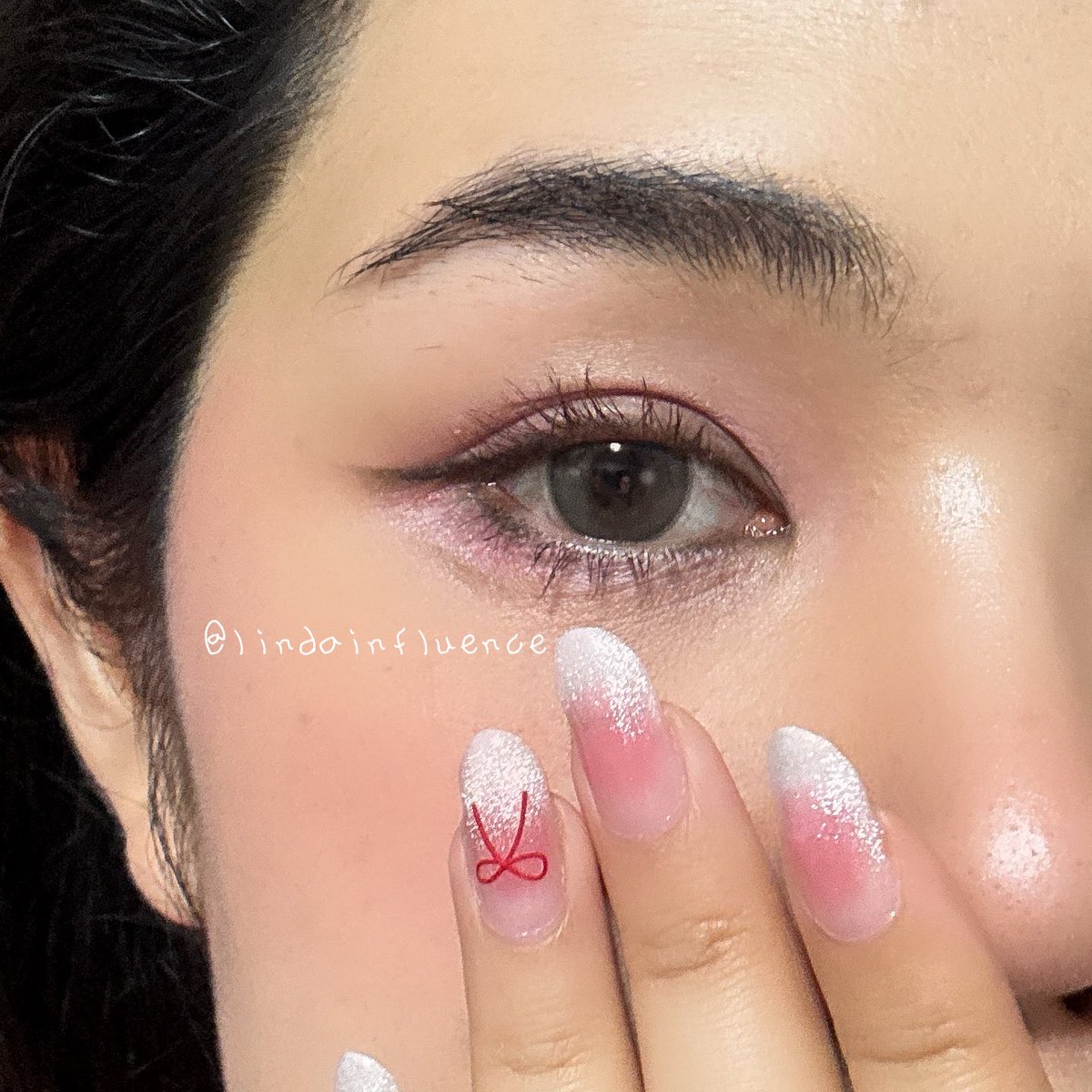 lindainfluence's tweet photo. สวยนะว่าไหม 🌈 วันนี้ใส่ LARGAN สี Elegant Amber สีเทานัวๆ ใส่แล้วดูตาหวาน เป็นอีกสีรุ่นนี้ที่สวย ชอบบบบ ใส่สบายเหมือนเดิม 👁️✨ 

@misslens_ 
#misslens #คอนแทคเลนส์ไต้หวัน #Largan #MGKOC https://t.co/L7qolIDsQN