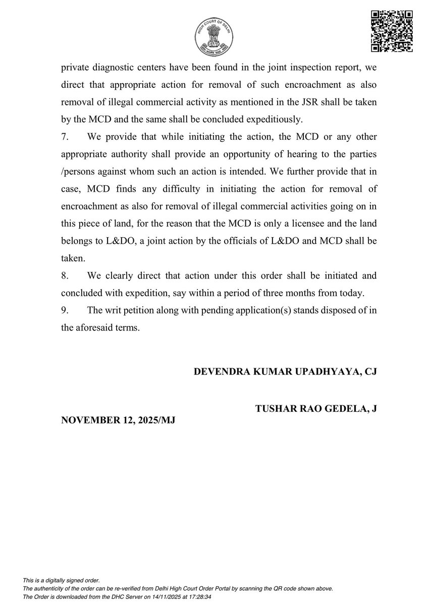 Delhi Bomb Blast: धमाके का आरोपी आतंकवादी उमर नबी

रामलीला मैदान के पास असफ अली रोड की एक अवैध मस्जिद में रुका था.

3 महीने में तोड़ कर हटाया जाएगा अतिक्रमण 

दिल्ली हाईकोर्ट का ऑर्डर 

हम लड़ते रहेंगे - भारत माता की जय