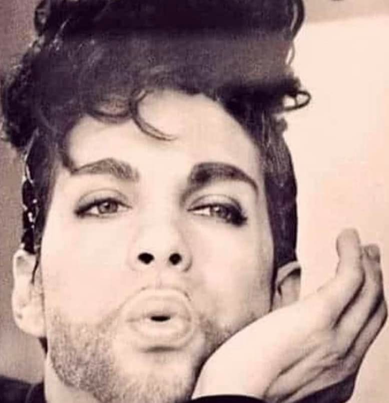 Just to wish you all a very happy weekend 💜😘