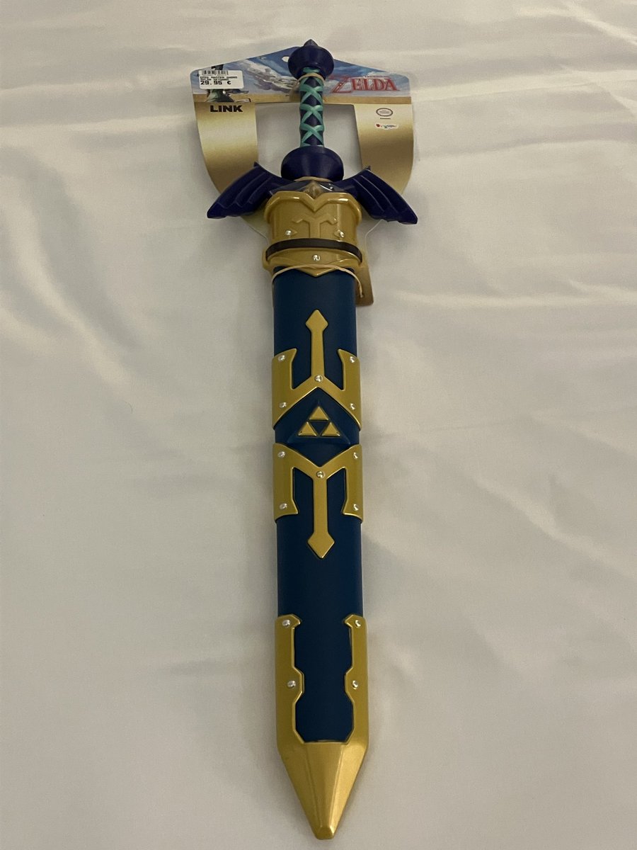 フランス🇫🇷で手に入れたアイテム。