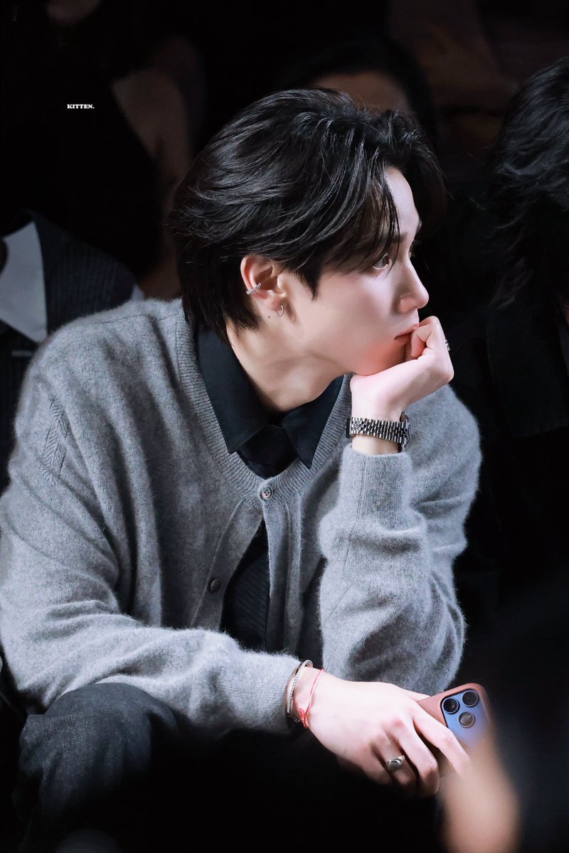 kitten_java's tweet image. สุดหล่อกับ Front row 🫠

#EFW2025xSurfJava
#EFW2025 
#javabh @javabh28