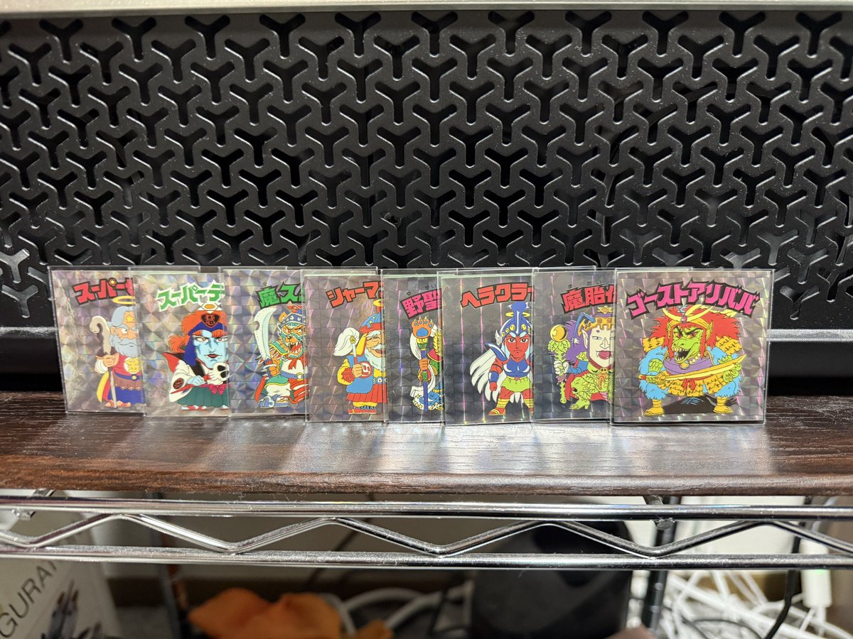 zubari bikuriman 合計500枚以上のプレート zubari bikuriman 合計500