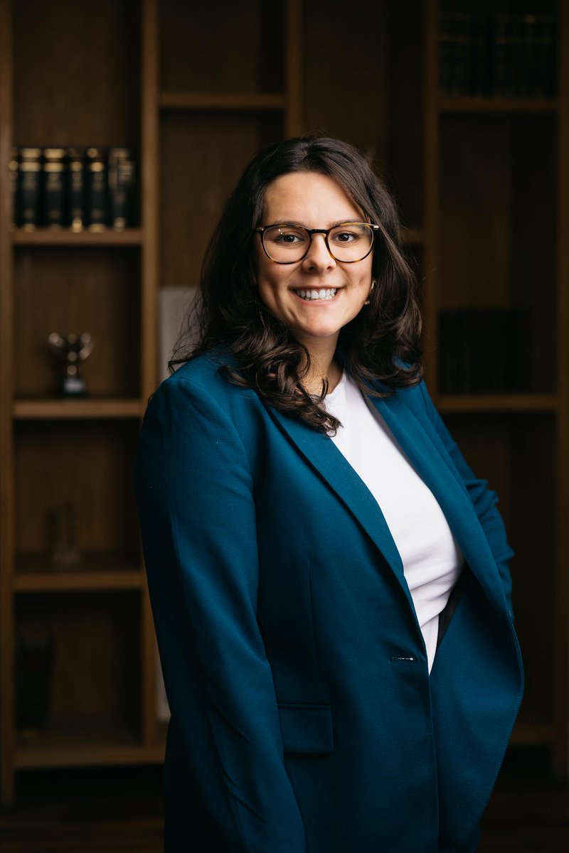 mandplegal's tweet photo. Isle of Man Advocate Lizzie Beard looks at the 'what, who and how' of the new shared parental leave rights
https://t.co/J4MSEQsswk https://t.co/DupBiPA7ps