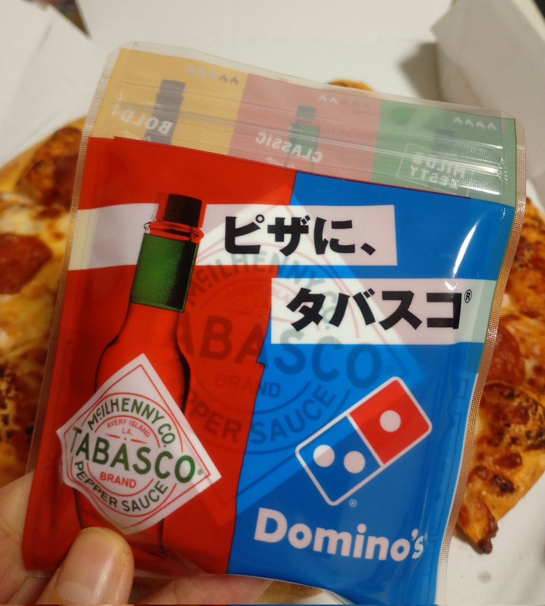 チョコとお餅のホットサンド tweet media