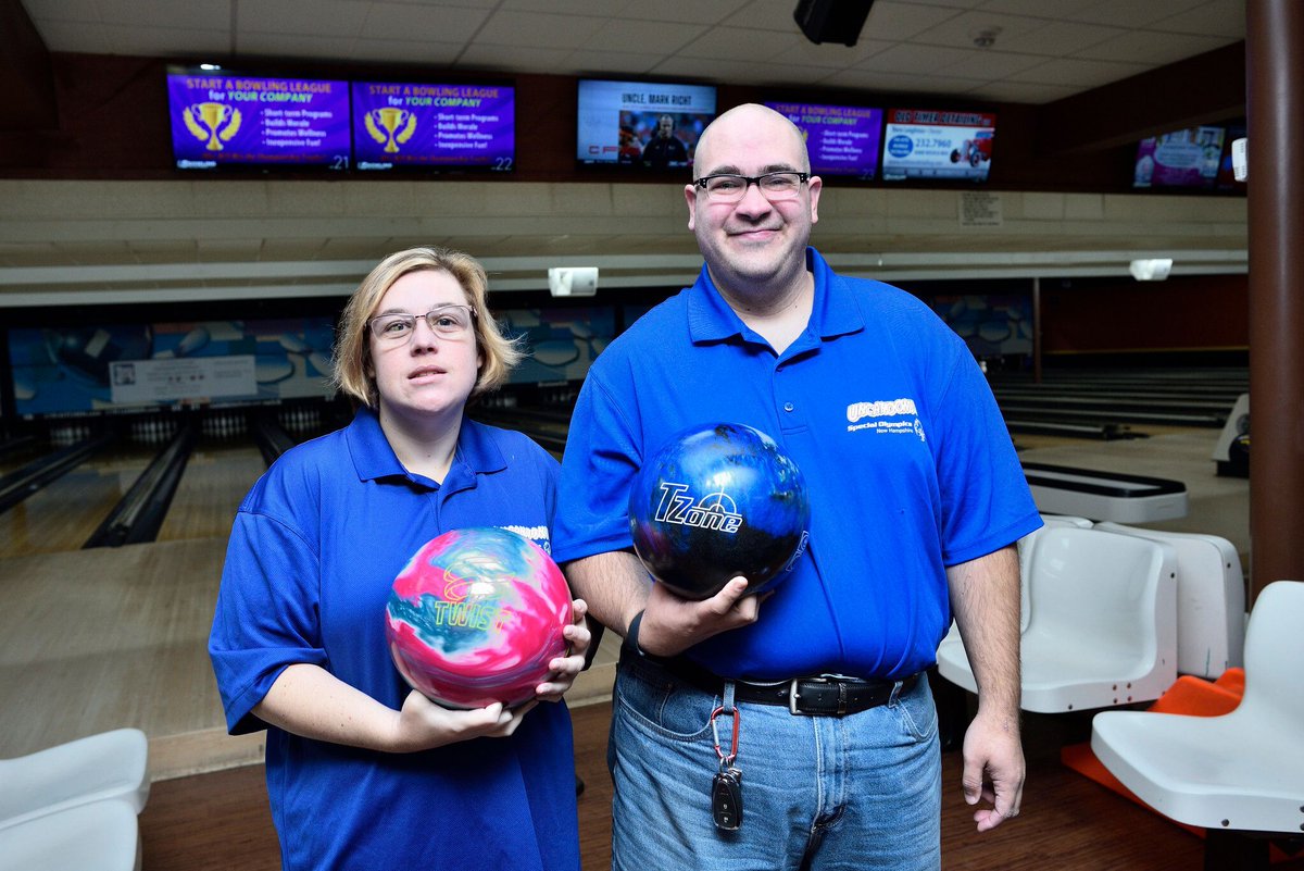 SONewHampshire's tweet photo. 🎳 Good luck to all athletes competing in this weekend’s State Bowling Tournament across NH! Candlepin & ten pin action at 9 venues statewide — and our Team NH bowlers hit the lanes in Manchester Saturday! ❤️
🔗 https://t.co/xx4ewSZCjD
#SONH #TeamNH https://t.co/zxeOGXuMn0