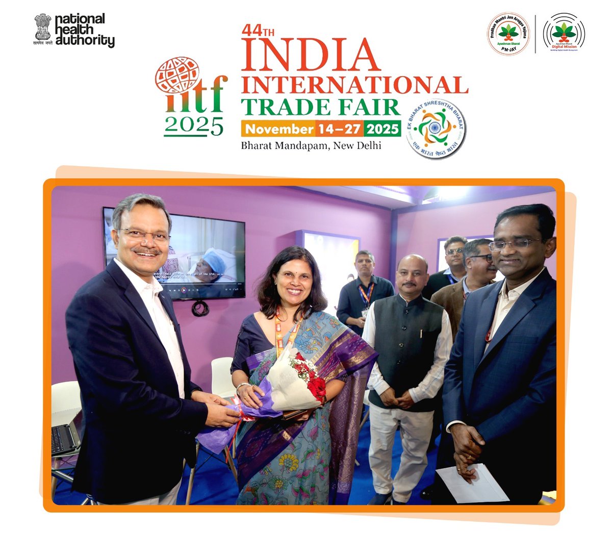 Dr. <a href="/Sunil_Barnwal/">Sunil Kumar Barnwal</a>, CEO, NHA, welcomed Union Health Secretary Smt. Punya Salila Srivastava to the NHA stall following the inauguration of the Health Pavilion at the 44th India International Trade Fair #IITF2025.

The NHA stall highlights key initiatives under #PMJAY and #ABDM.