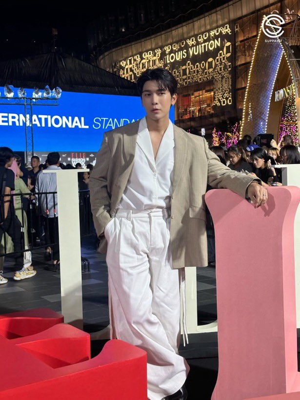 MewSuppasit野生饲养员 (@mewsuppasitCNds) / Posts / X