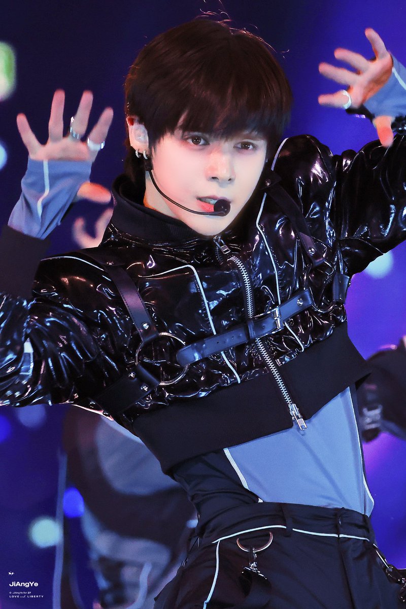 JiAngYe_27's tweet photo. 251114｜KGMA

🐾

#JAYJAY #JUSTINJAY  #제이제이  #SMTR25 #KGMA2025 https://t.co/T3tKUD9t1J